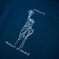 Magenta Skateboards Le Gift T-Shirt | Βαθύ μπλε