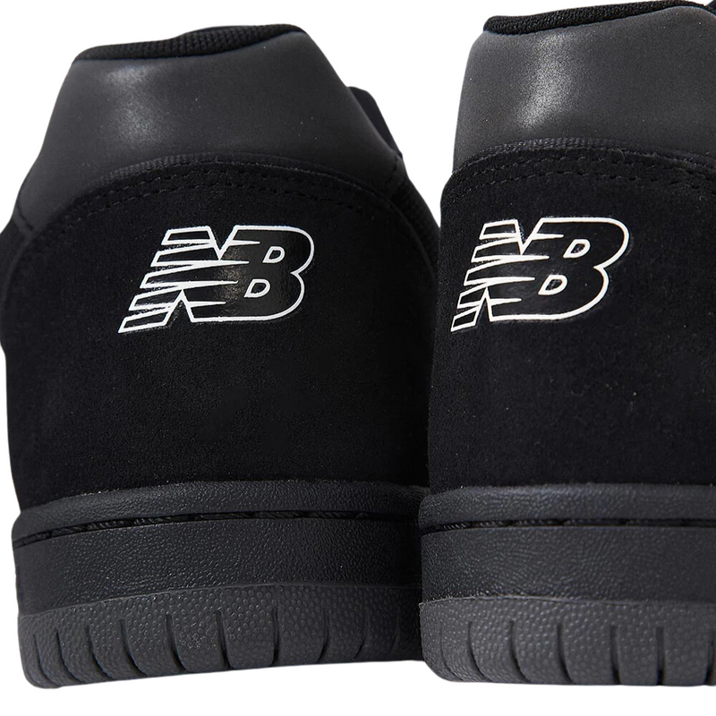 New Balance Numeric 600 Tom Knox Skate Shoes | Black