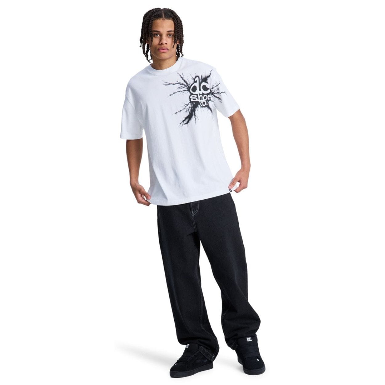 Black DC Baggy Denim Jeans showing relaxed fit and classic five-pocket design, made by DC Shoes.