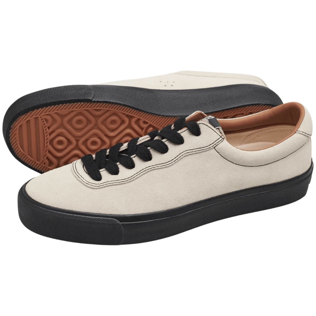 Last Resort AB VM001 suede low-top skate shoes in white and black with durable rubber soles and classic laces.