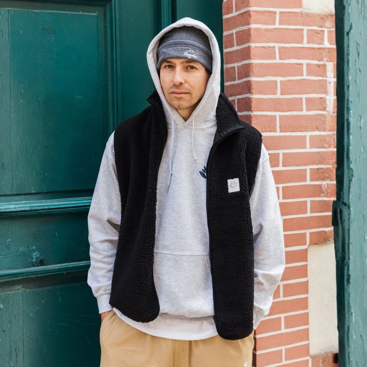 Magenta Skateboards Sherpa Vest | Black - The Vines Supply Co