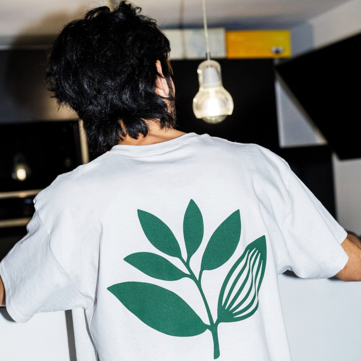 Magenta Skateboards Classic Plant T-Shirt | White - The Vines Supply Co