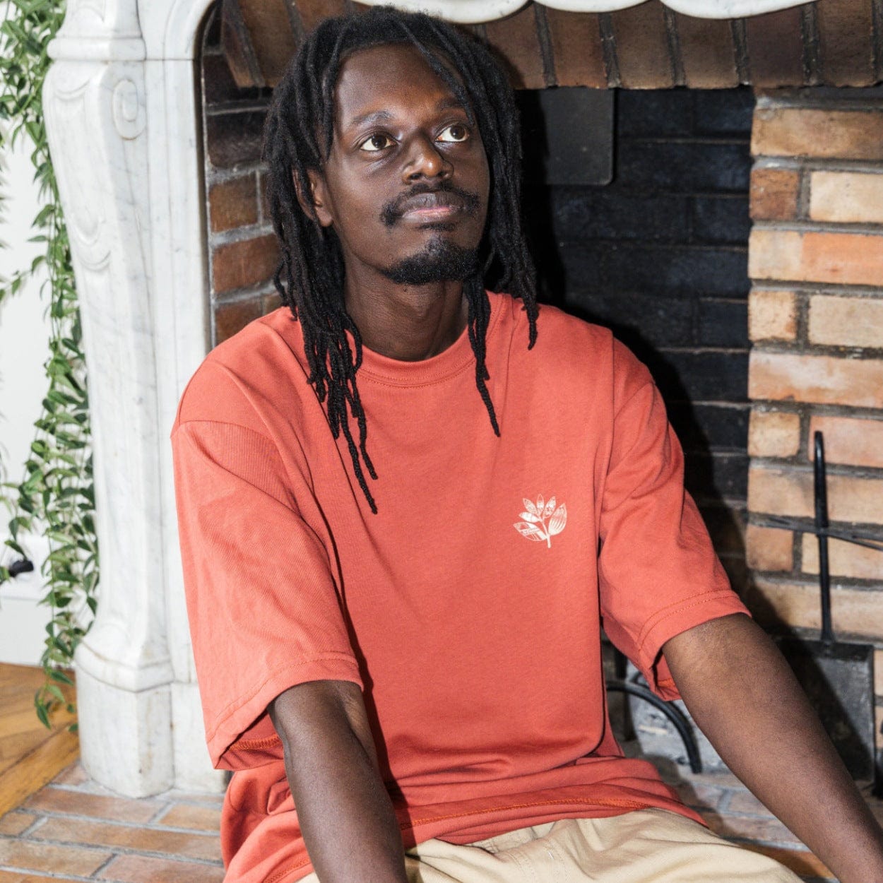 Magenta Skateboards Metro T-Shirt | Auburn - The Vines Supply Co